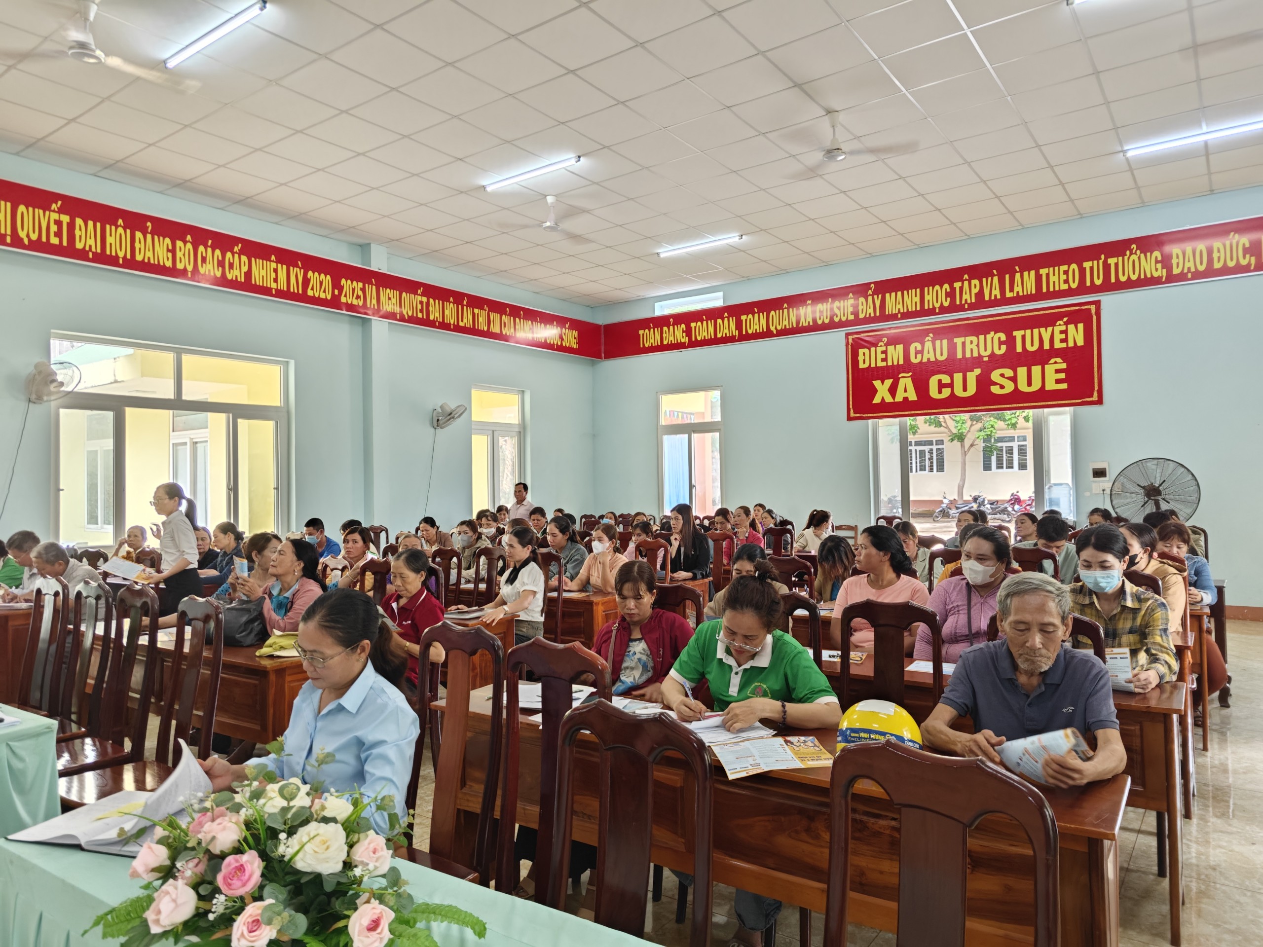 họi nghi (1)